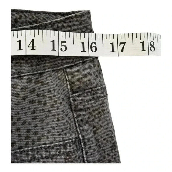 Calvin Klein Jeans Women's Gray Animal Print Jeggings Size 12 (31) - Picture 4 of 7